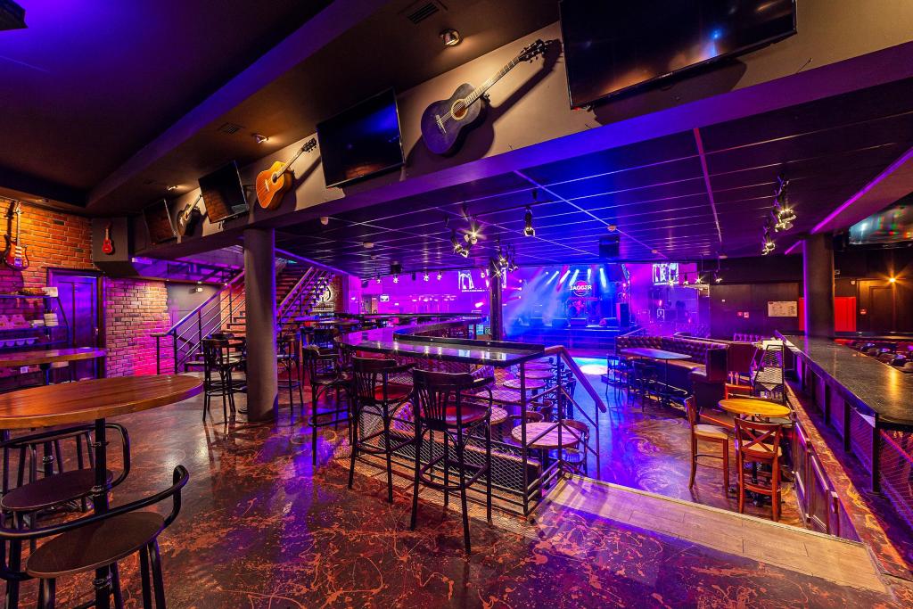 Празднование свадьбы | Jagger | пл. Конституции, 2