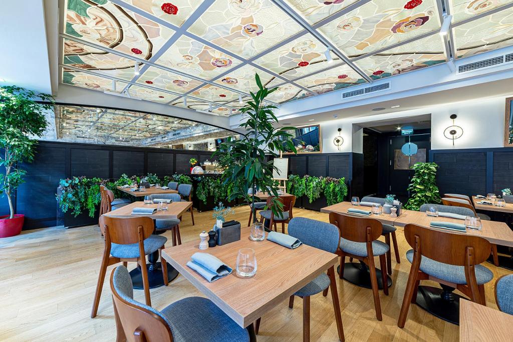 Женские понедельники | Bistrot 44 | ул. Восстания, 44