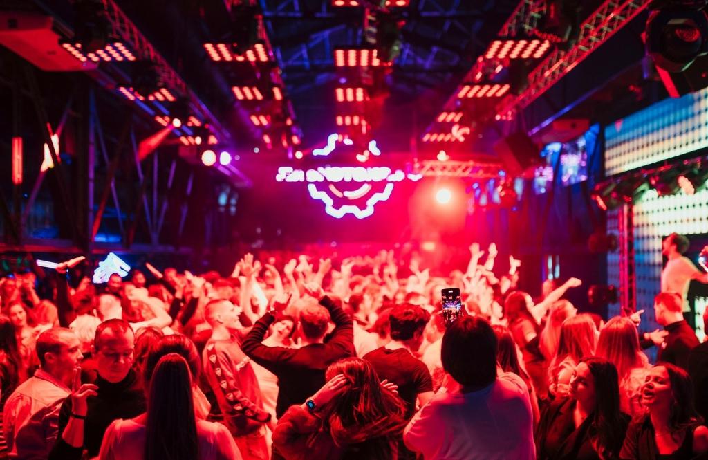 Бесплатный вход по флаеру | Депо | наб. Обводного канала, 118АУ