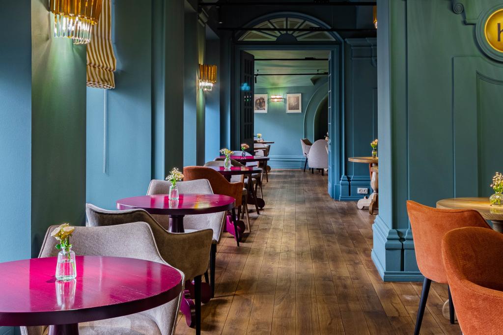 -30% женским компаниям | КЭФ | наб. реки Мойки, 72