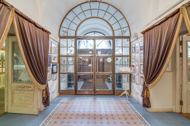 Банкет без пробкового сбора | Русская рюмочная № 1 | б-р Конногвардейский, 4