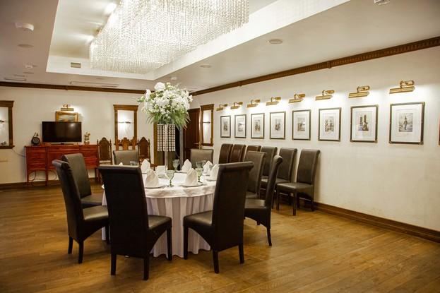 Праздник в старинных интерьерах