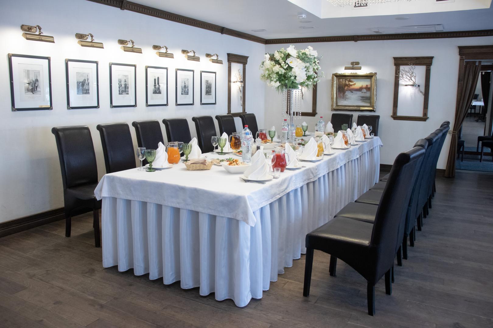 Праздник в старинных интерьерах