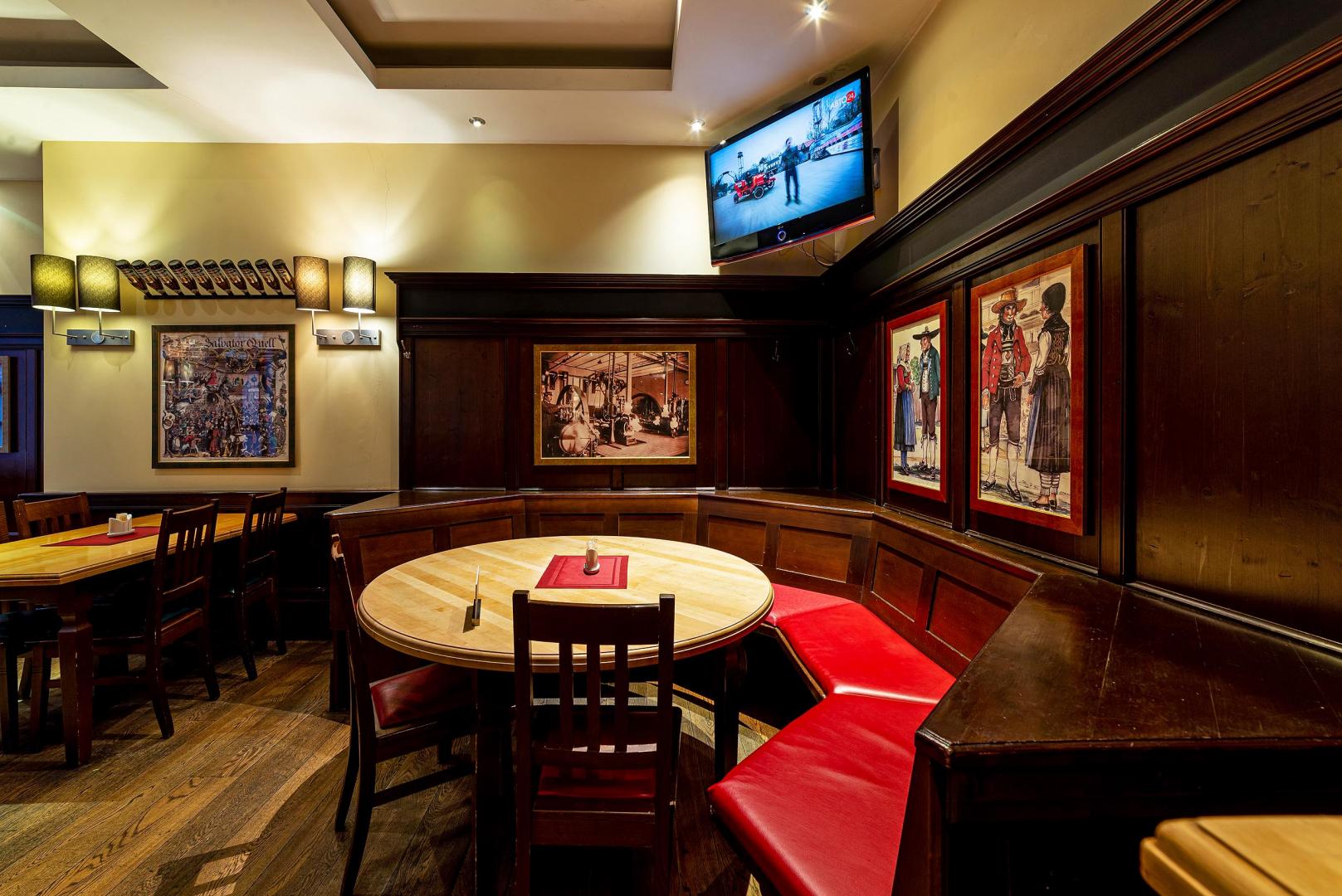 Новогодние корпоративы | Brauplatz | пр-т Невский, 89