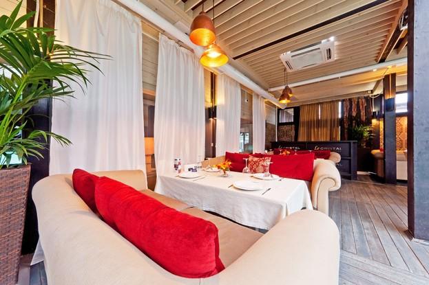 Завтрак, переходящий в обед