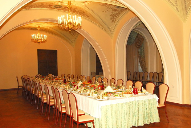 Интерьер банкетный зал 1-е Офицерское собрание