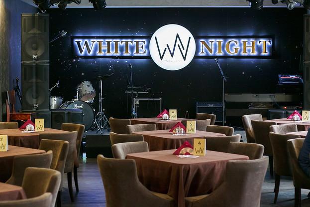 Интерьер ресторан White Night Music Joint