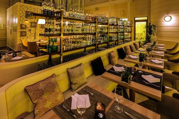 Встреча двух морей | Вино и вода | ул. Чайковского, 17