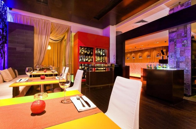 Интерьер ресторан Apple bar
