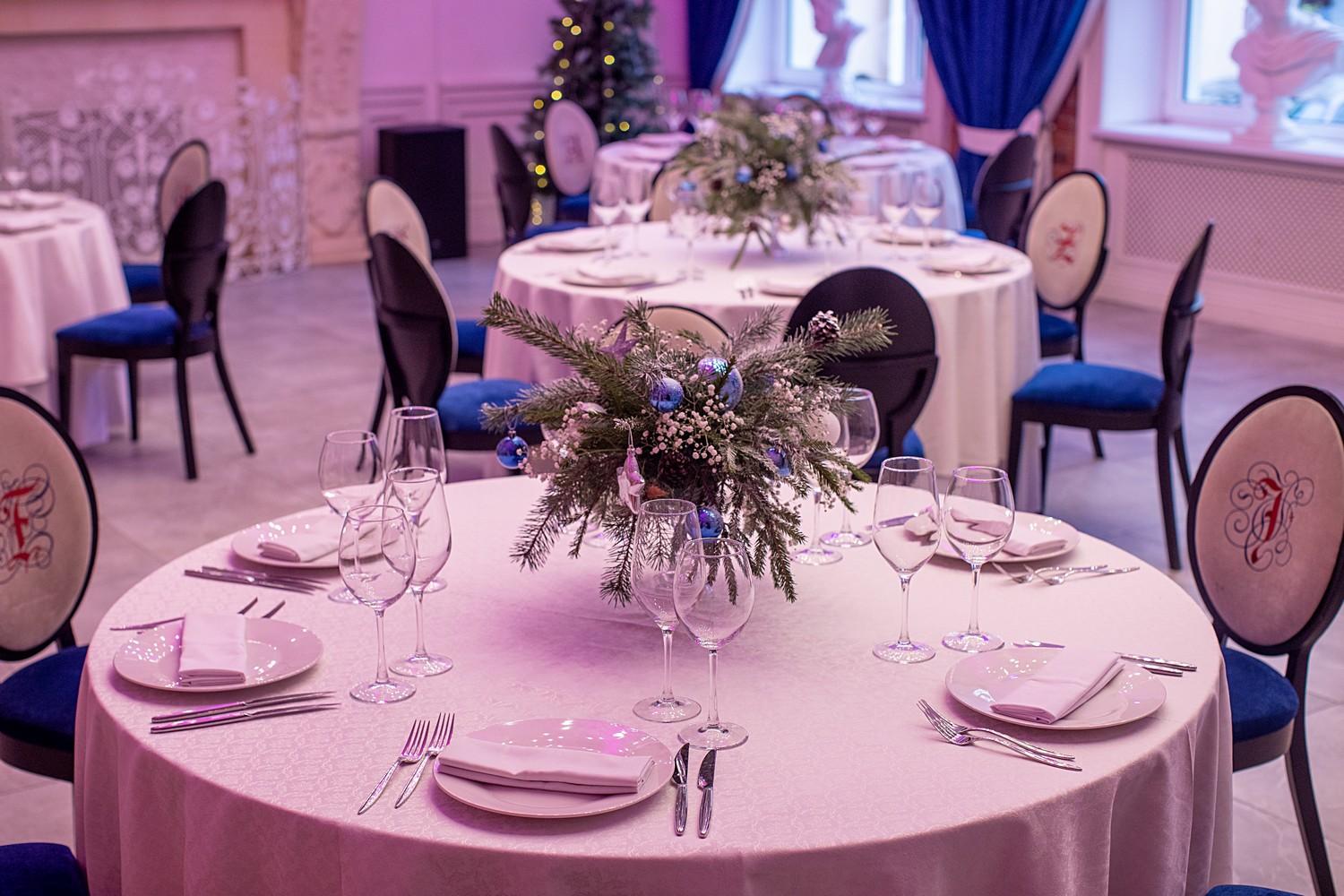 Свадебное торжество | Симпозиум | ул. Достоевского, 19/21М