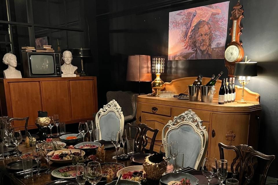 «Аллилуевы» | Квартира 8 | пр-т Невский, 71/1