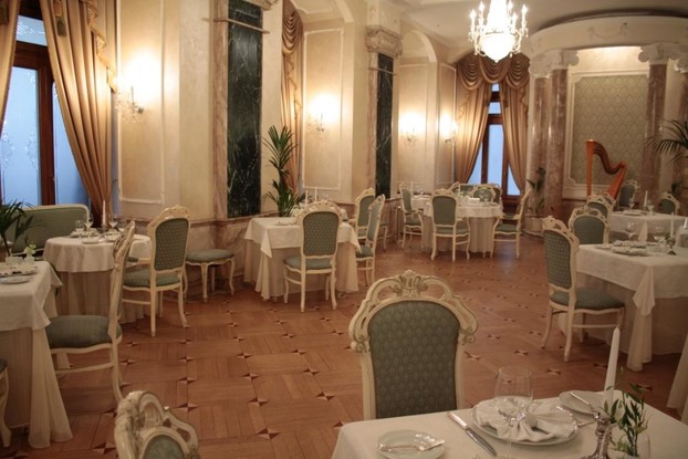 Интерьер ресторан Riviere