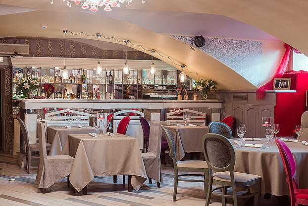 Шоу-февраль | La Russ | наб. реки Мойки, 37