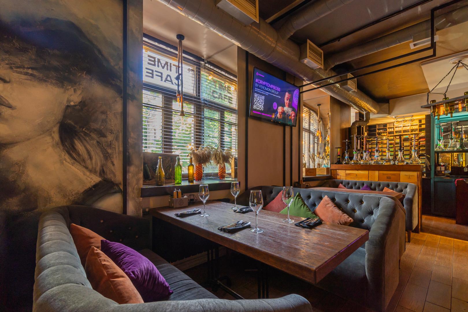 Интерьер кальянный бар Feromon 5 uglov