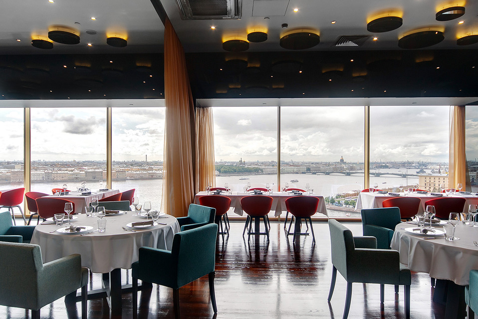 Винное казино | La Vue | наб. Пироговская, 5/2