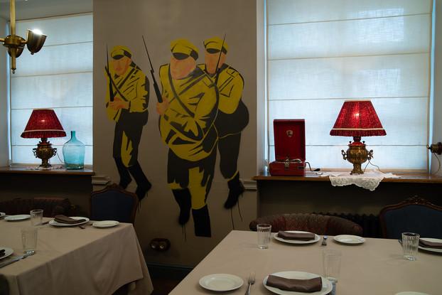 Скатерть-самобранка | Петров-Водкин | пр-т Адмиралтейский, 6