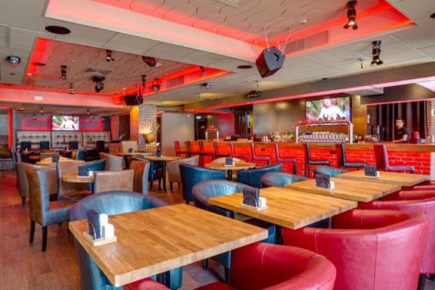 Интерьер ресторан Bar BQ Cafe