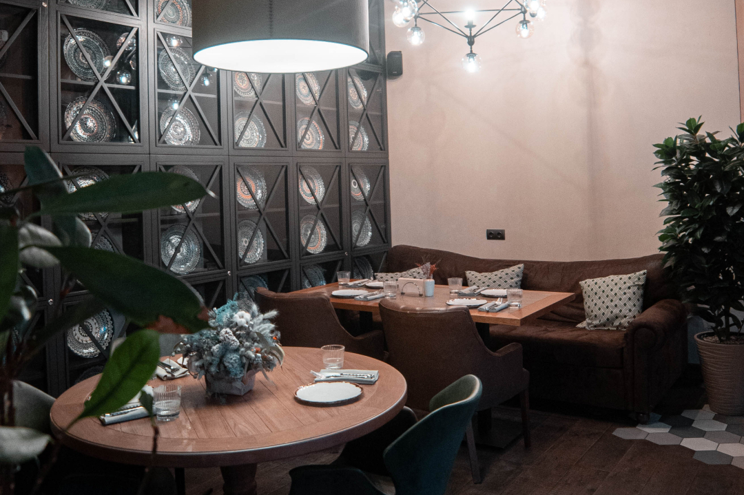 Интерьер ресторан Grill and Garden