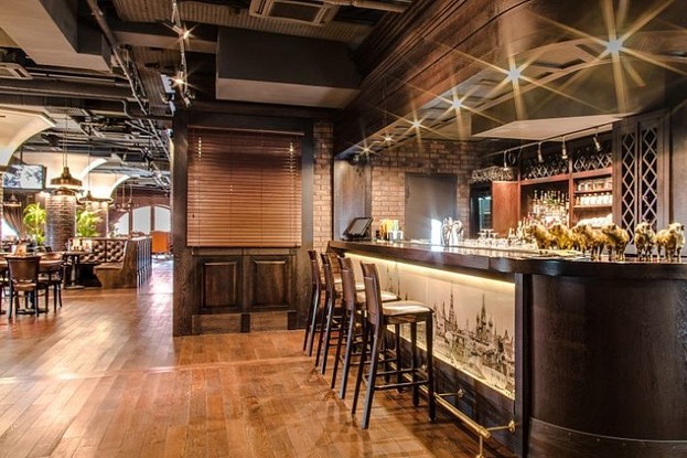 Интерьер стейк-хаус Goodman