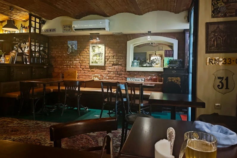 Интерьер бар Karabas bar