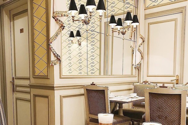 Интерьер кондитерская Laduree