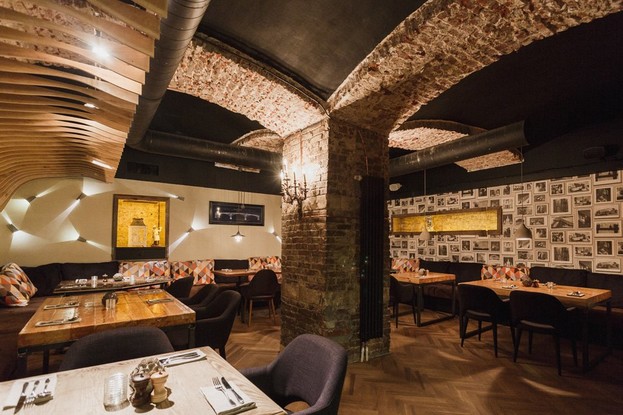 Интерьер ресторан Чугунный мост