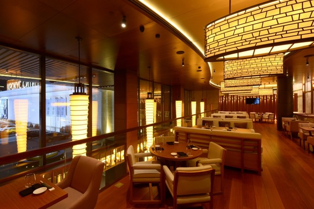 Интерьер ресторан Nobu Crocus City