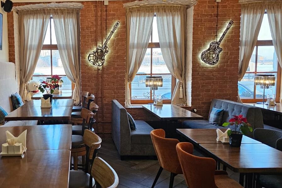 Латиноамериканский джаз | Jazzberry | наб. Синопская, 52