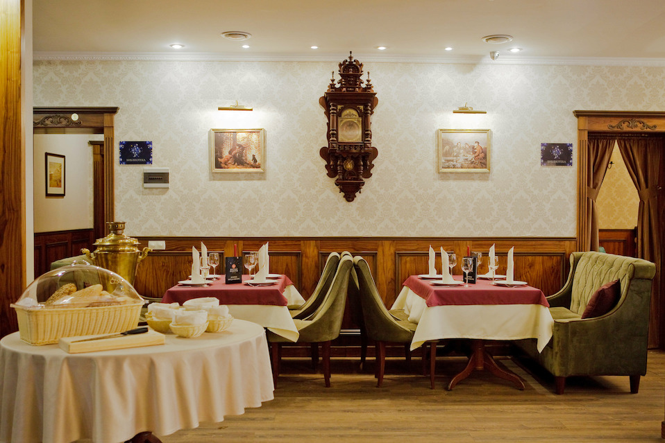 Интерьер ресторан Русское подворье