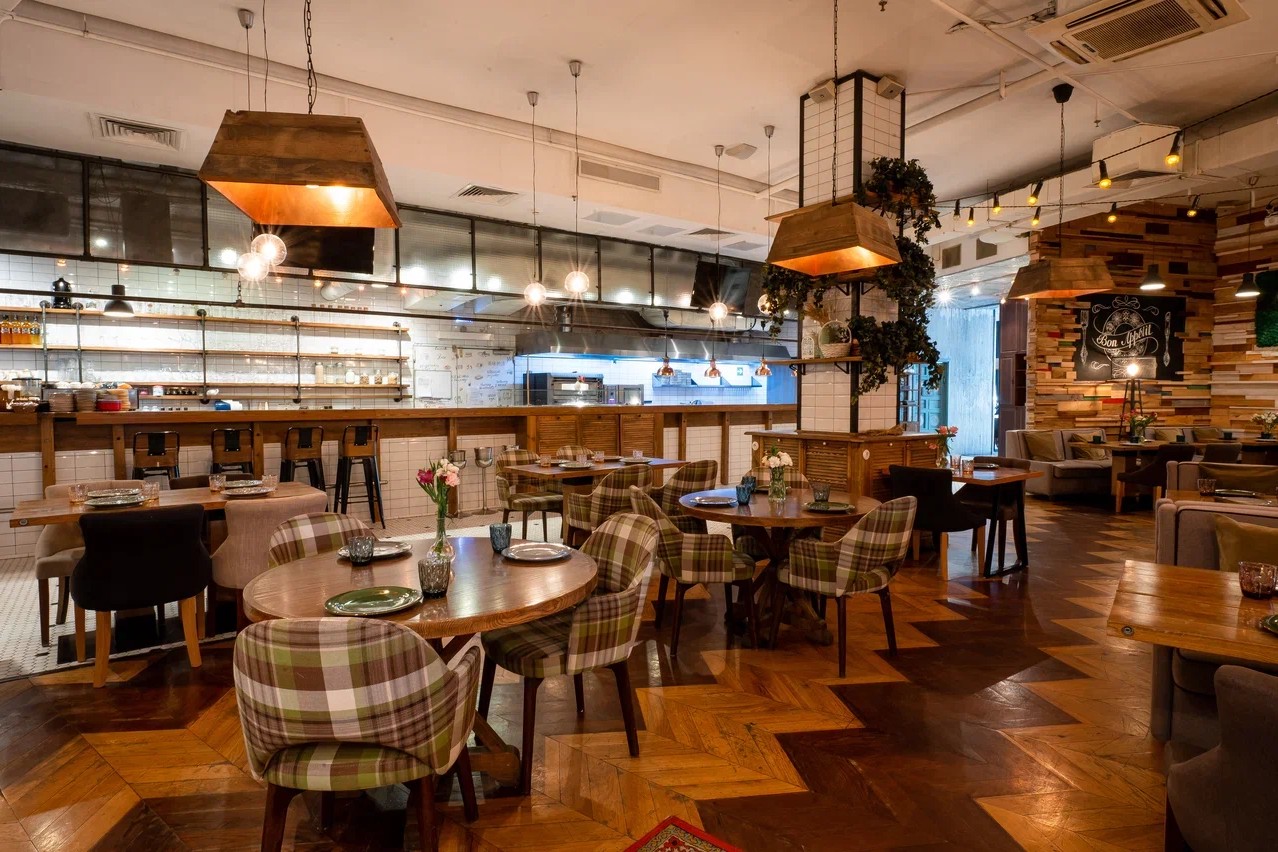 Интерьер кафе Bon App Cafe