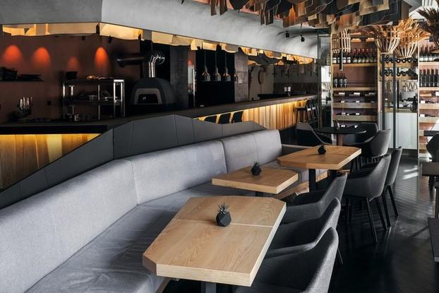 Комплиментарное шампанское | Hunt | ул. Рубинштейна, 13