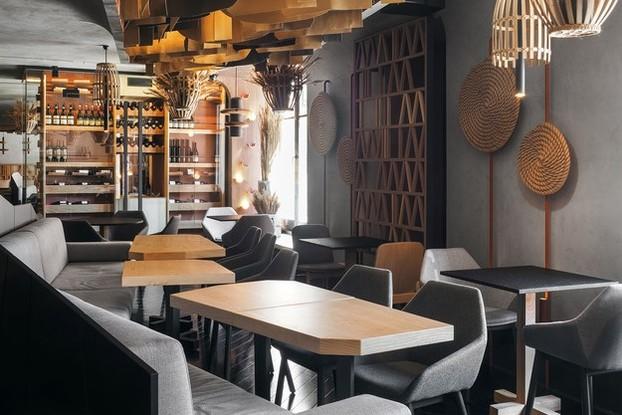 Комплиментарное шампанское | Hunt | ул. Рубинштейна, 13