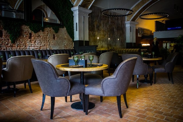 Интерьер ресторан Брянский бык