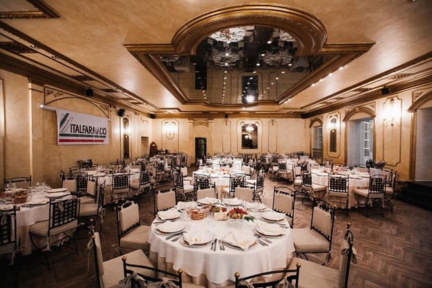 Интерьер ресторан Piccola Italia