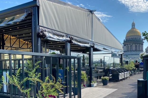 Алые Паруса на крыше | Крыша | пр-т Адмиралтейский, 8