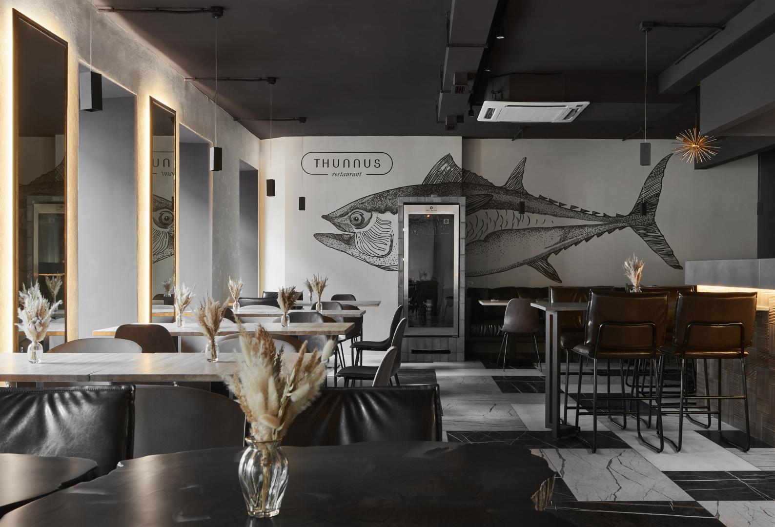 Морепродукты с авторскими соусами