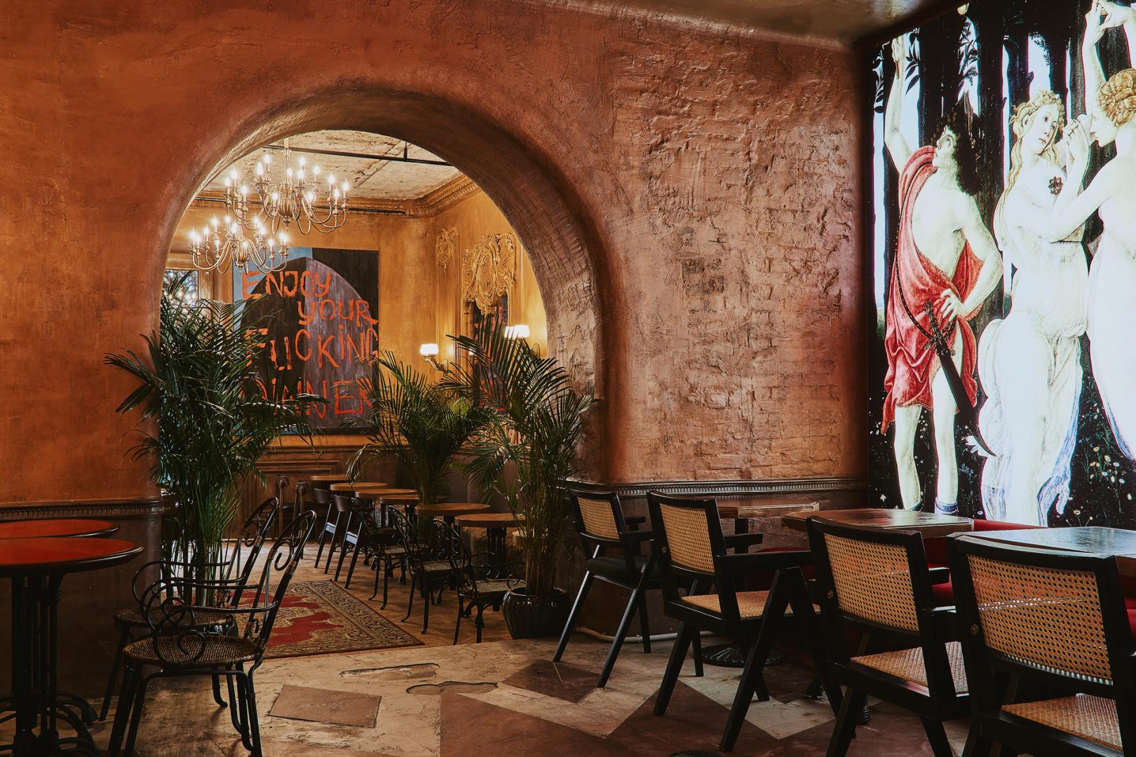 Сборный корпоратив с кавер-группой «Сангрия» | Гауди | ул. Большая Морская, 22