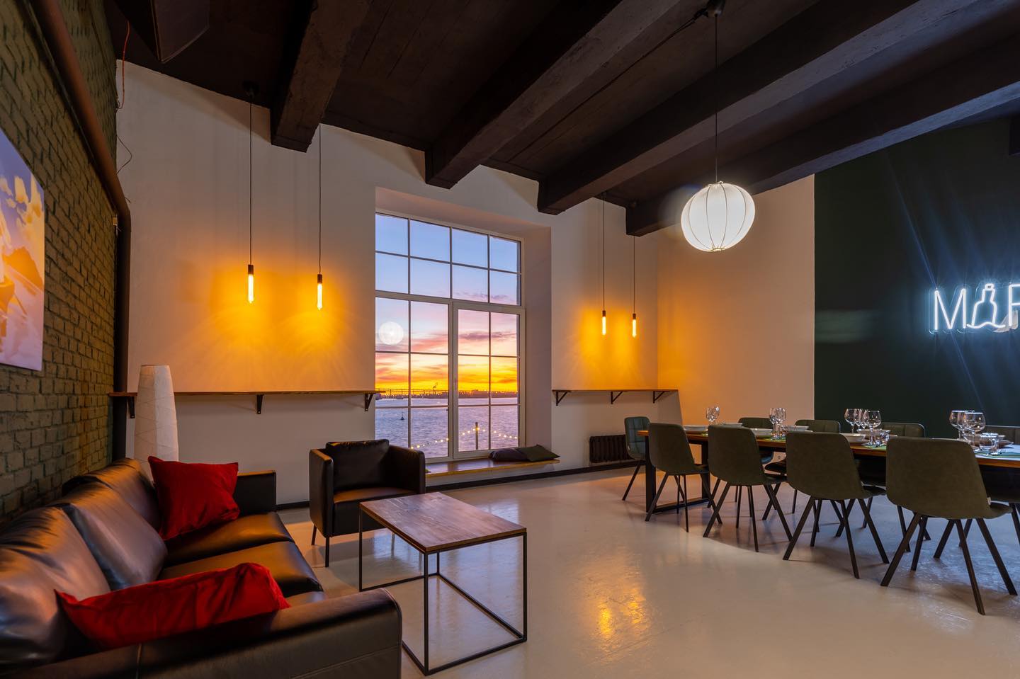 Интерьер площадка для мероприятий Moreloft