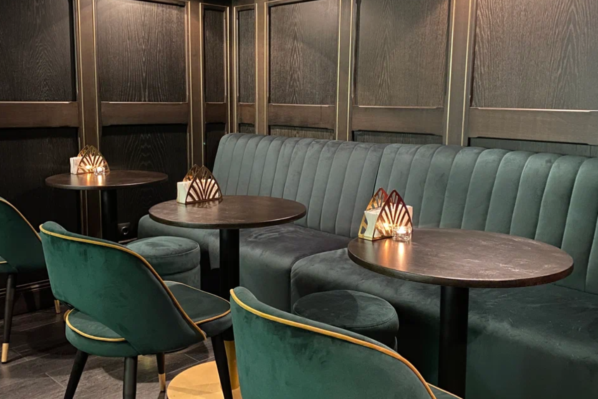 Интерьер бар Yuppie