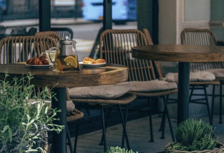Терраса ресторан Chekhoff Cafe & Bar