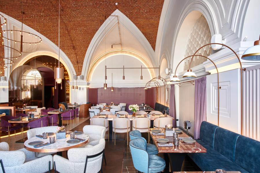 Арт-шоу и живая музыка