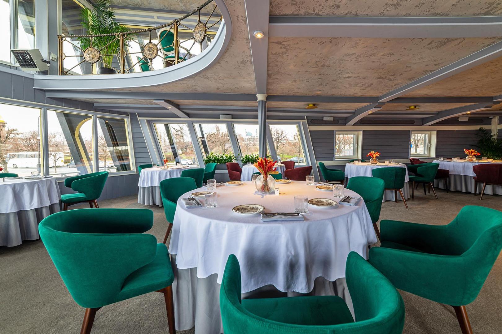 Интерьер банкетный зал Благодать