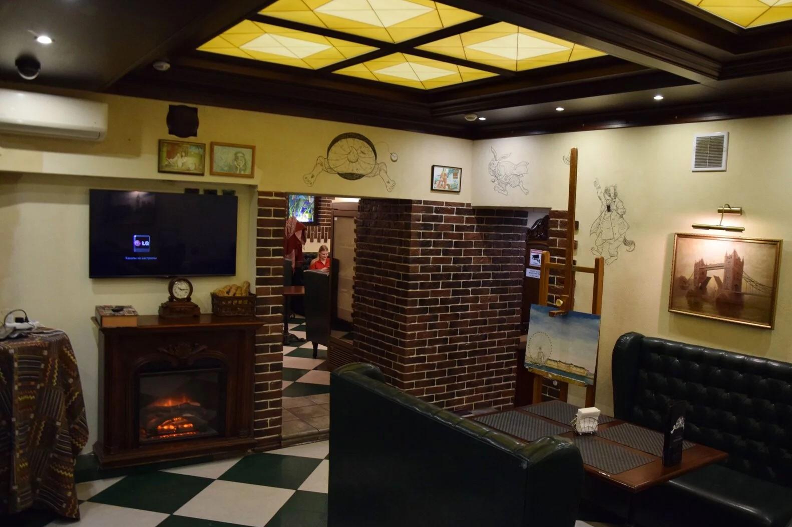 Интерьер паб Сытый кролик