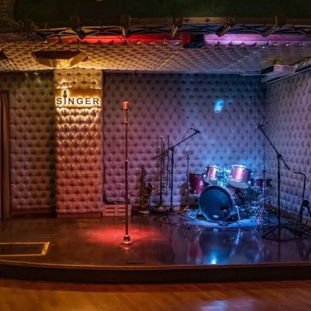 Интерьер бар Singer