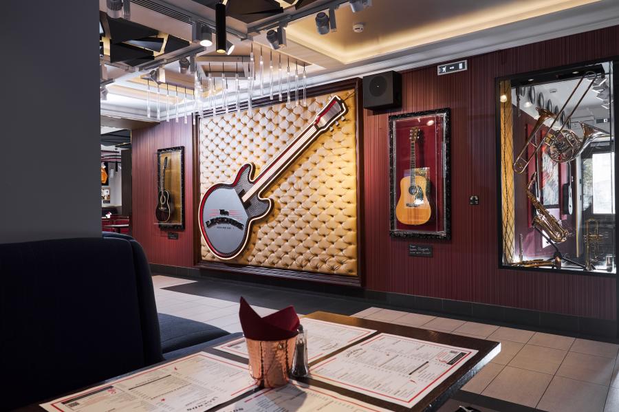 Бургер The Legends х Cheese Police