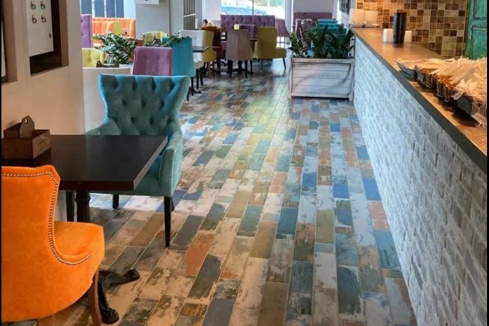 Интерьер кафе Перец & Мята