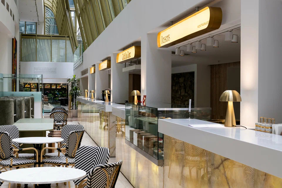 Интерьер кафе Cafe La Gare