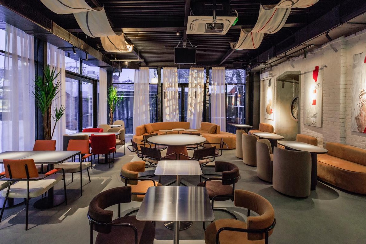 Интерьер ресторан Pods