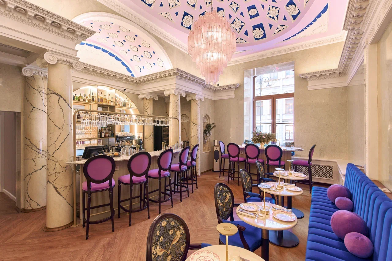 Обновление меню и барной карты | Academia Bar Shuvaloff | ул. Моховая, 10