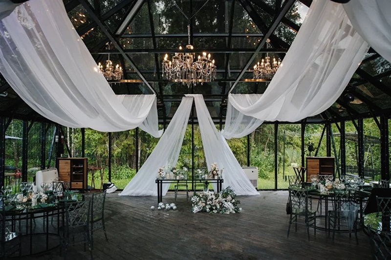 Интерьер площадка для мероприятий Green House
